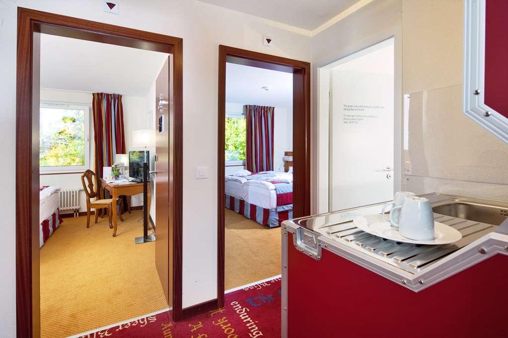 Hotel Des Inventions Ecublens  Room photo